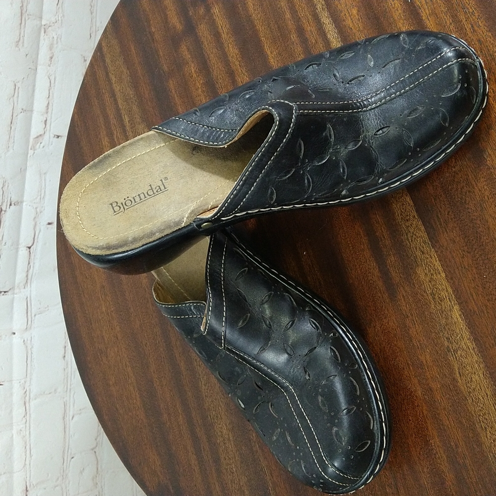 Bjorndal Black Holiday Clog Mule Shoe